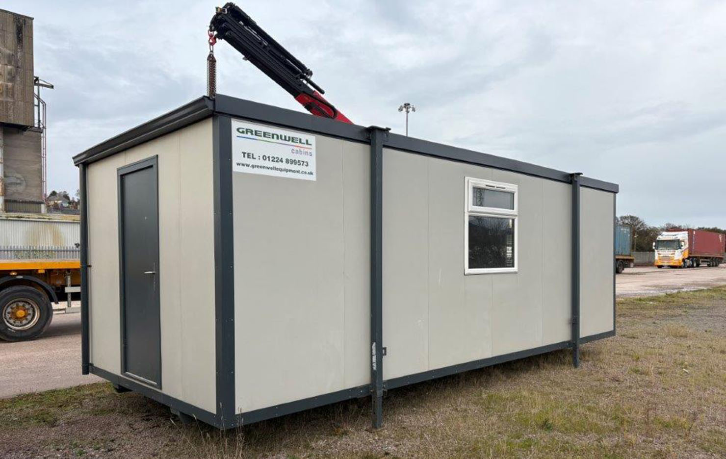 Cabins and Modular Buildings