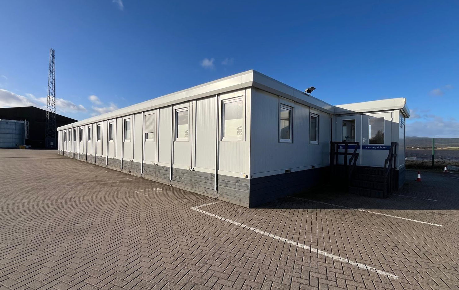 Cabins and Modular Buildings