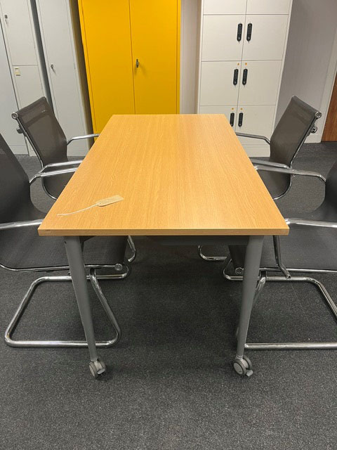 Mobile Table