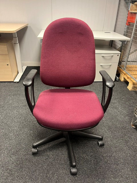 Operator Chair With Arms