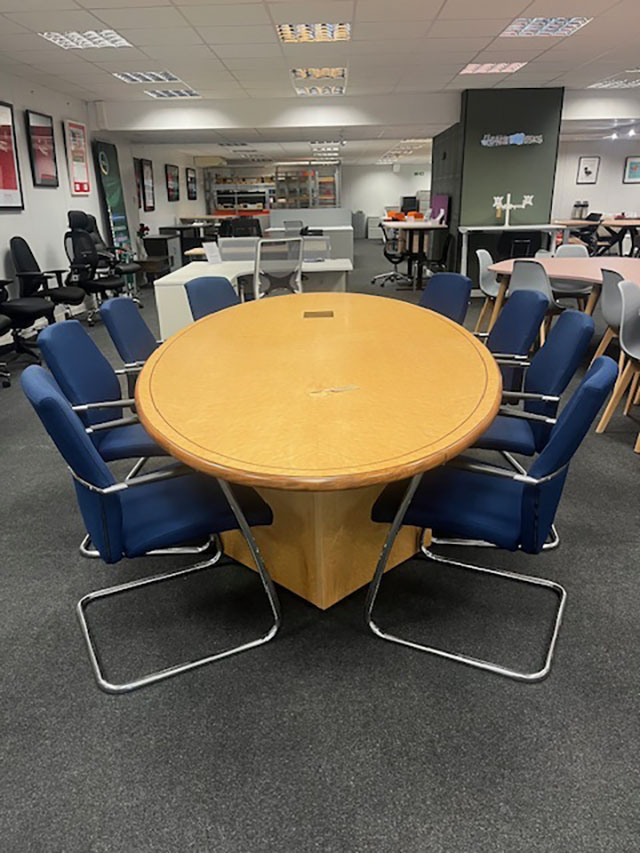 Oval Boardroom Table