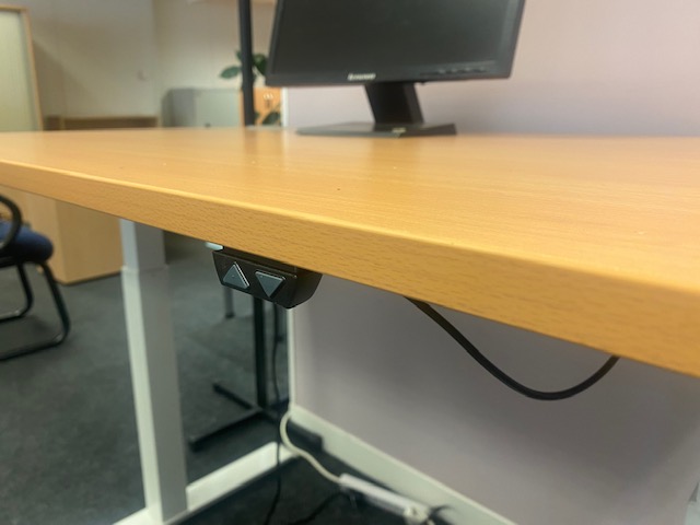 Sit Stand Desk