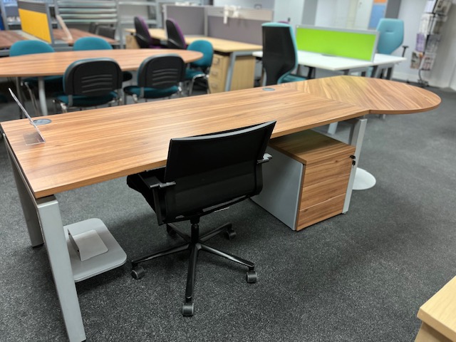 1800 Verco Bench Desk With PC Holder & Pedestal