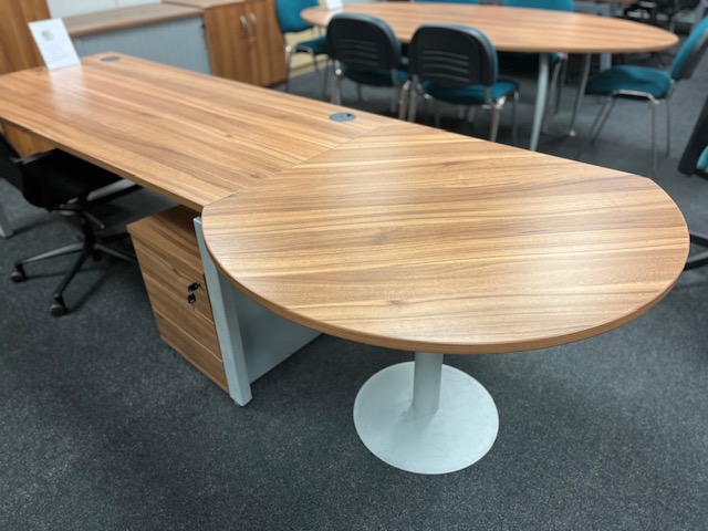 1800 Verco Bench Desk With PC Holder & Pedestal